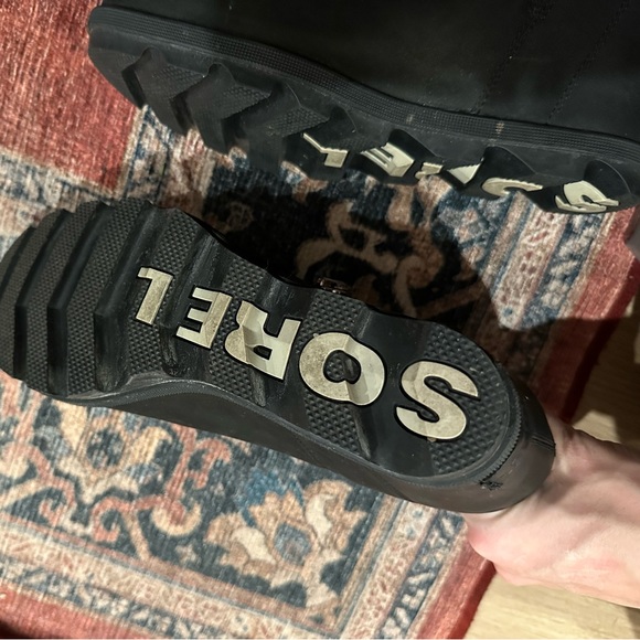 Sorel Suede Waterproof Wedge Boots - Great condition, barely worn - Picture 4 of 8